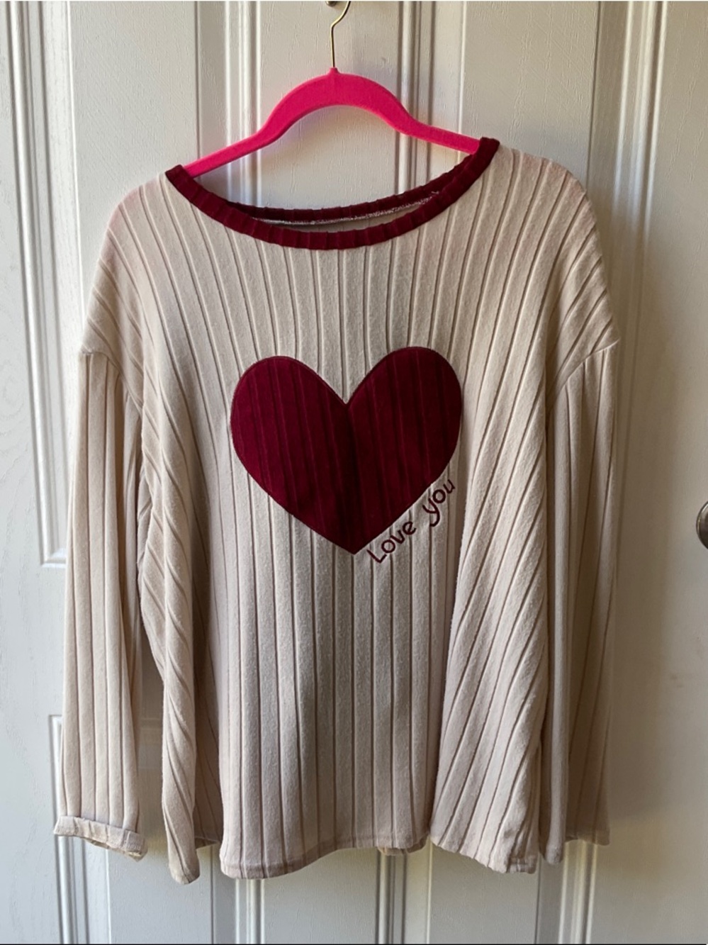 Cream Ribbed Pullover with Burgundy Heart